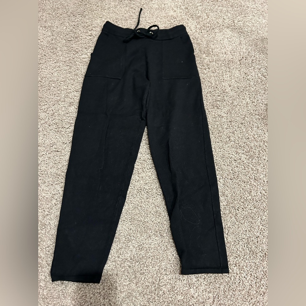 Kittenish comfy black pants, size medium